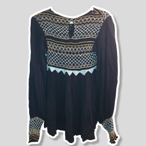 Free People Blouse/ Shirt!  💕😻 - Picture 3 of 6